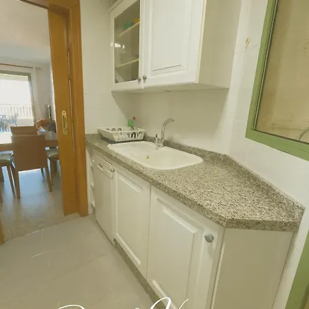 Апартаменты Luxury D7-21 With Terrace And Sea Views With Two *
