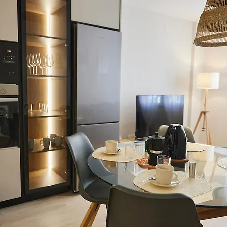 Apartamento Artes 1 *