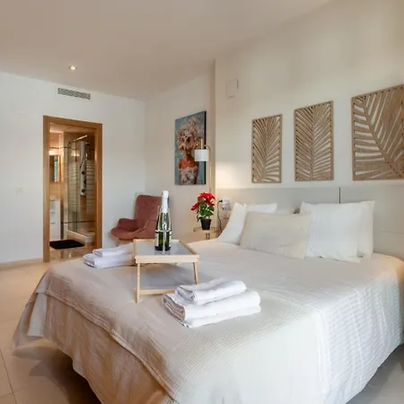 Vibe - Oceanfront Escape * Valensiya