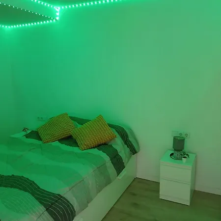 Apartment 1 - Matrimonial Con Sala Y Balcon Privado Valencia