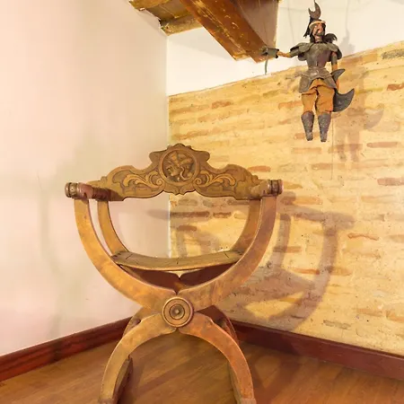 ático Exclusivo Del Siglo Xvi Con Terraza Privada En El Corazón De Ciutat Vella Appartamento *
