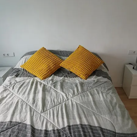 1 - Matrimonial Con Sala Y Balcon Privado Valencia