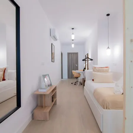 Nomad Viveros 01 * Valencia