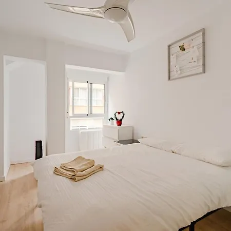 公寓 The Cabanal House - 10 Min To Ocean, Fastwifi, Ac, Coffee 瓦伦西亚