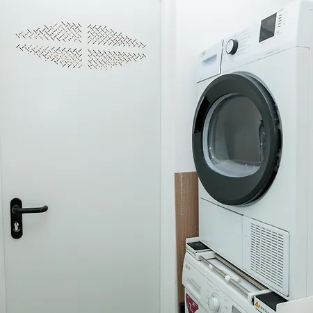 Floor 2 Bedroom With Terrace Appartamento *