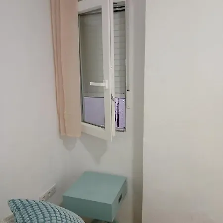 1 - Matrimonial Con Sala Y Balcon Privado