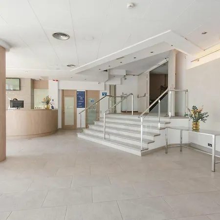 Port Feria 4* バレンシア