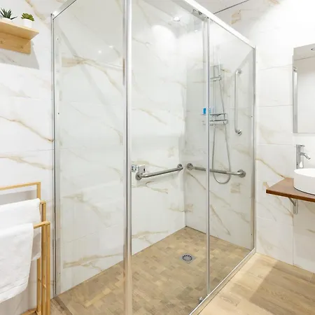Travel Habitat Mediterranean Lofts * 瓦伦西亚
