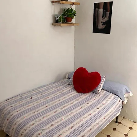 Quarto em Acomodações Particulares Alquiler Hab Centro *