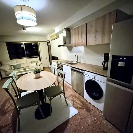Coliving - Vive En La Zona De Moda Del Centro De Habitación en casa particular *