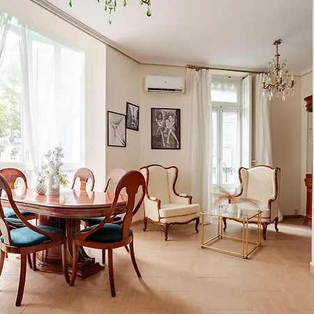 Amazing In Downtown Apartament