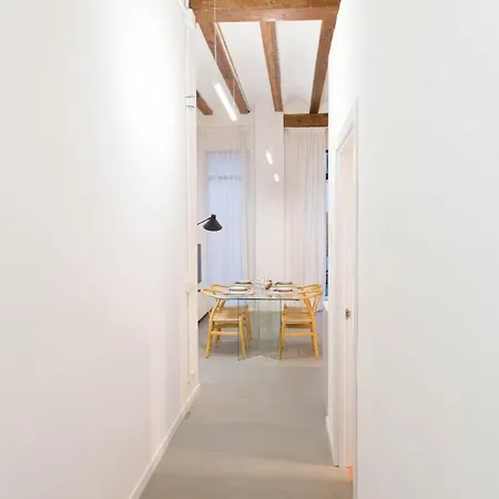 Turia Apartment