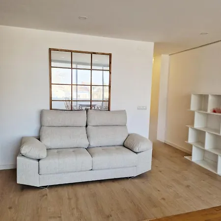 Cabanyal Playa Arenas Reformado Apartmán *