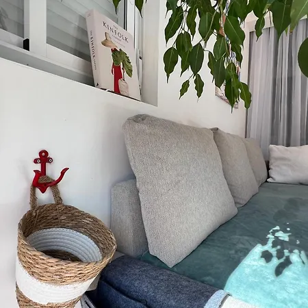 Work Study 아파트 *