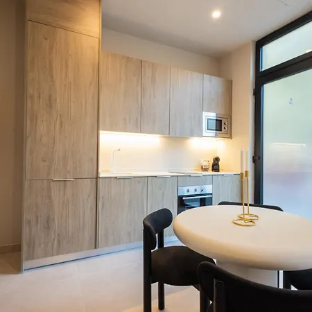Apartment Loft - B 1-6 Smart Access & Urban Calm Valencia