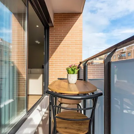 Brand New And Stylish 1 Bdr By Invalencia Walencja