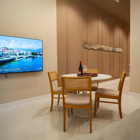 Apartment Era Deluxe Oasis 1 Near The