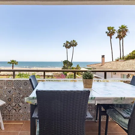 דירה Isola Beachside