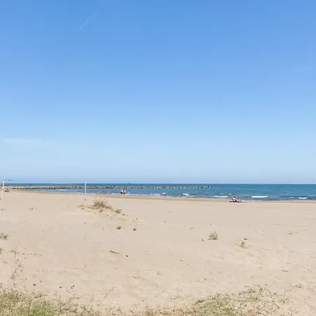 דירה Isola Beachside