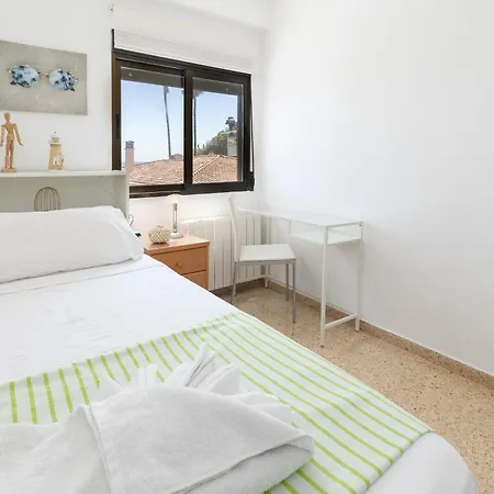 Isola Beachside ולנסיה