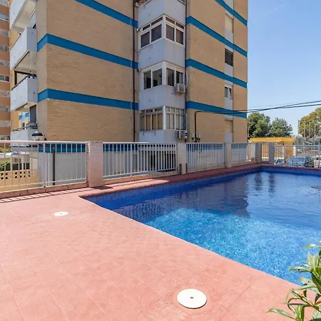 Isola Beachside דירה