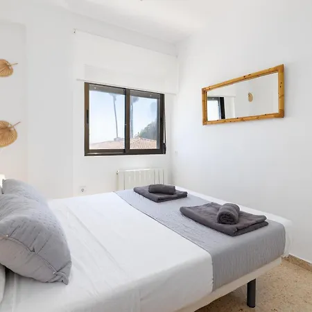Isola Beachside * ולנסיה