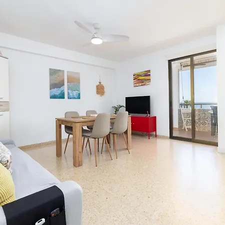 דירה Isola Beachside