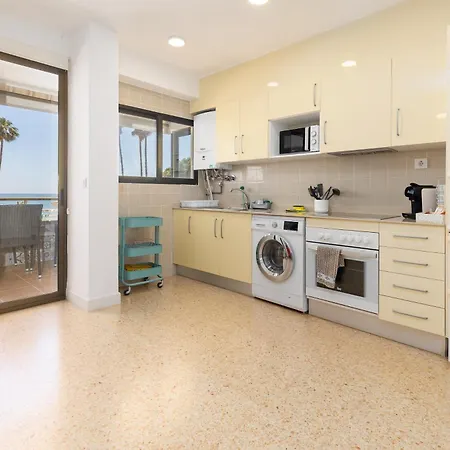 Isola Beachside ולנסיה