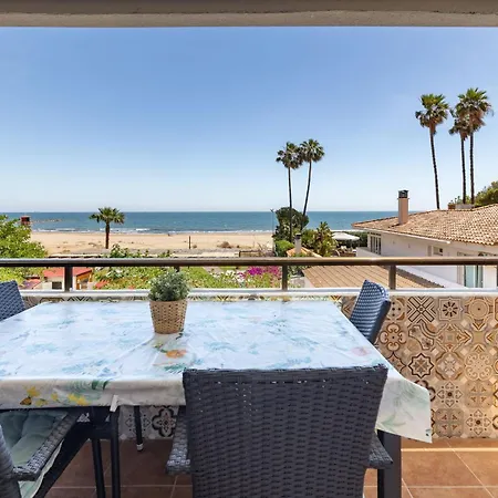 Isola Beachside דירה