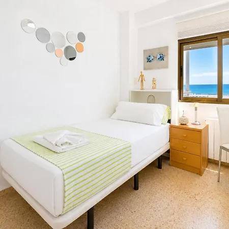 דירה Isola Beachside
