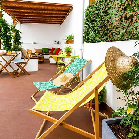 Bed & Breakfast Garden 4*