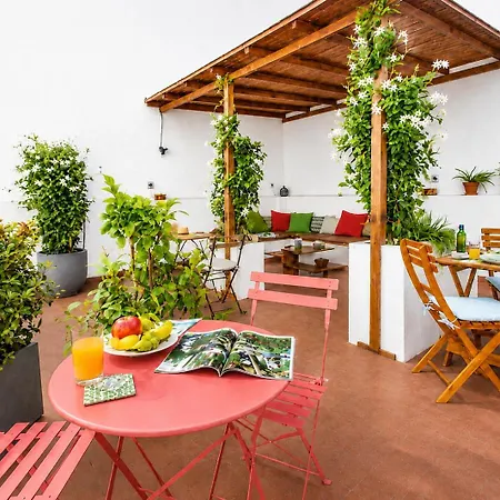 Garden Bed & Breakfast