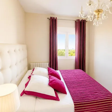 The White Apartment: Luxury, And Design Appartement Valencia