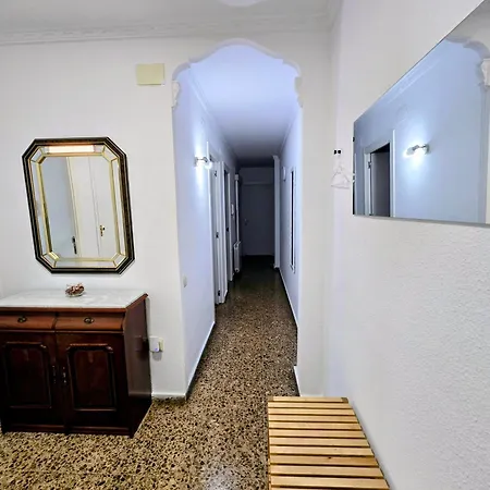 Con Bano, Salon Y Cocina Privados
