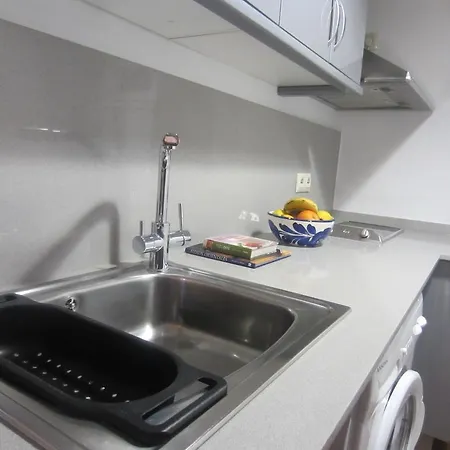 Living Studio Serranos Apartment