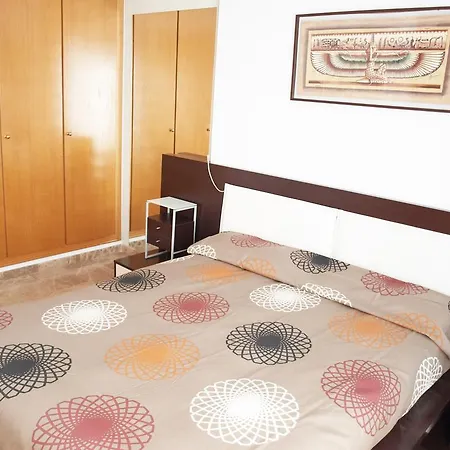 Apartup Opera Tower View *