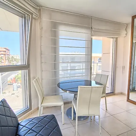 Apartamento Valencia Beach Apartments