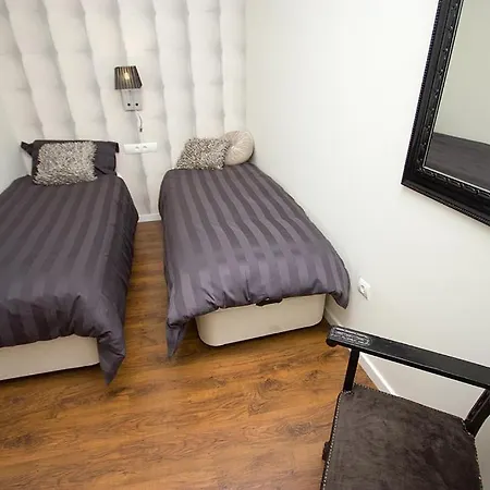 Total Elegance * Valencia