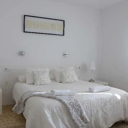 Oasis Hotel 4*