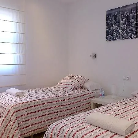 Hotel Oasis Vallesa de Mandor