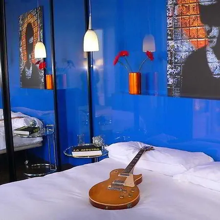 Blanq Carmen Hotel Valence