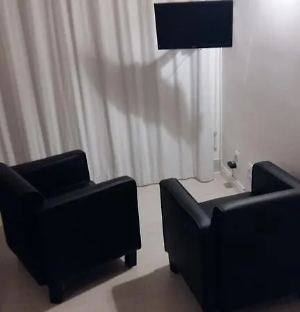 Apartamento En Edificio Apolo