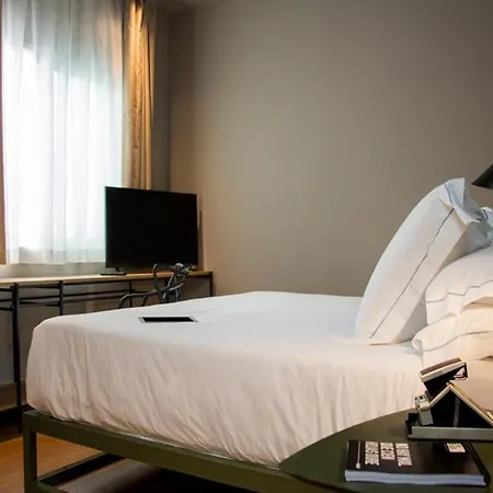 One Shot Colón Valência