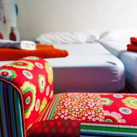 Feetup Backpackers *