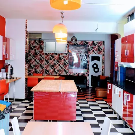 Feetup Backpackers Valencia