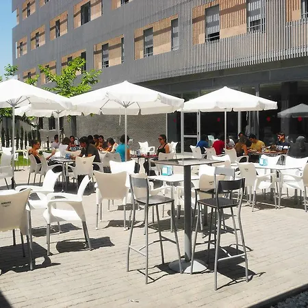 Residencia Universitaria Resa Damia Bonet * Valencie