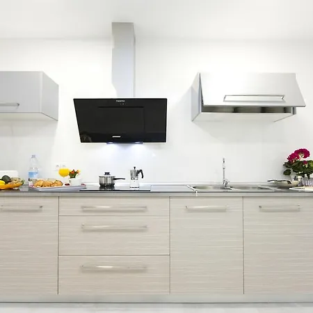 Apartment Living - Olympia House *