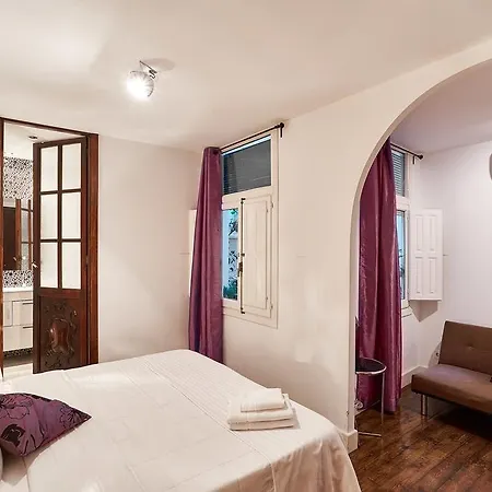 Bed and breakfast Almirante Valencia