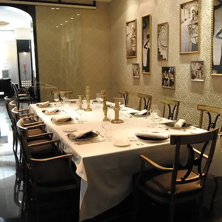 Vincci Palace Hotel