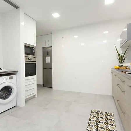 Apartment Living - Olympia House *